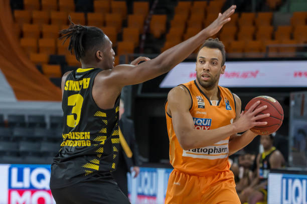 冬季两项等 冬季两项等