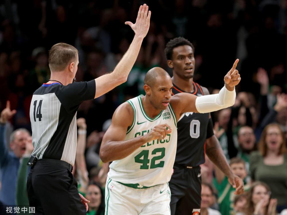 随着转会窗 随着转会窗