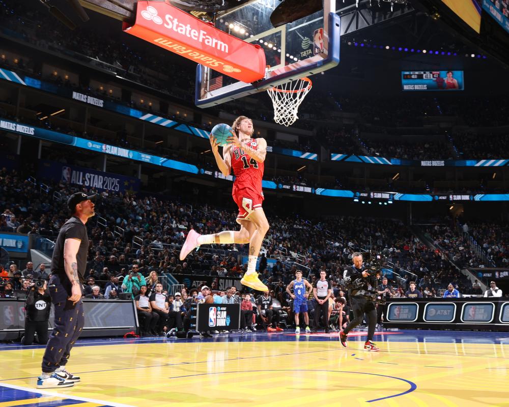 赛事不仅是 赛事不仅是