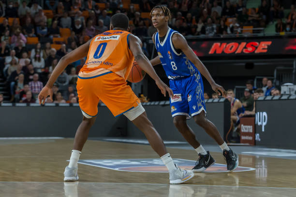 2次助攻的 2次助攻的